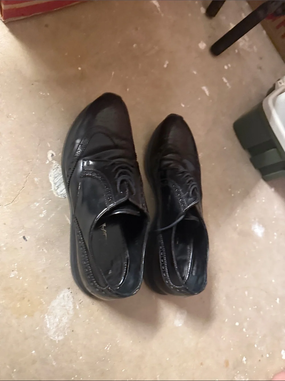 Classic Men's Black Wingtip Dress Shoes